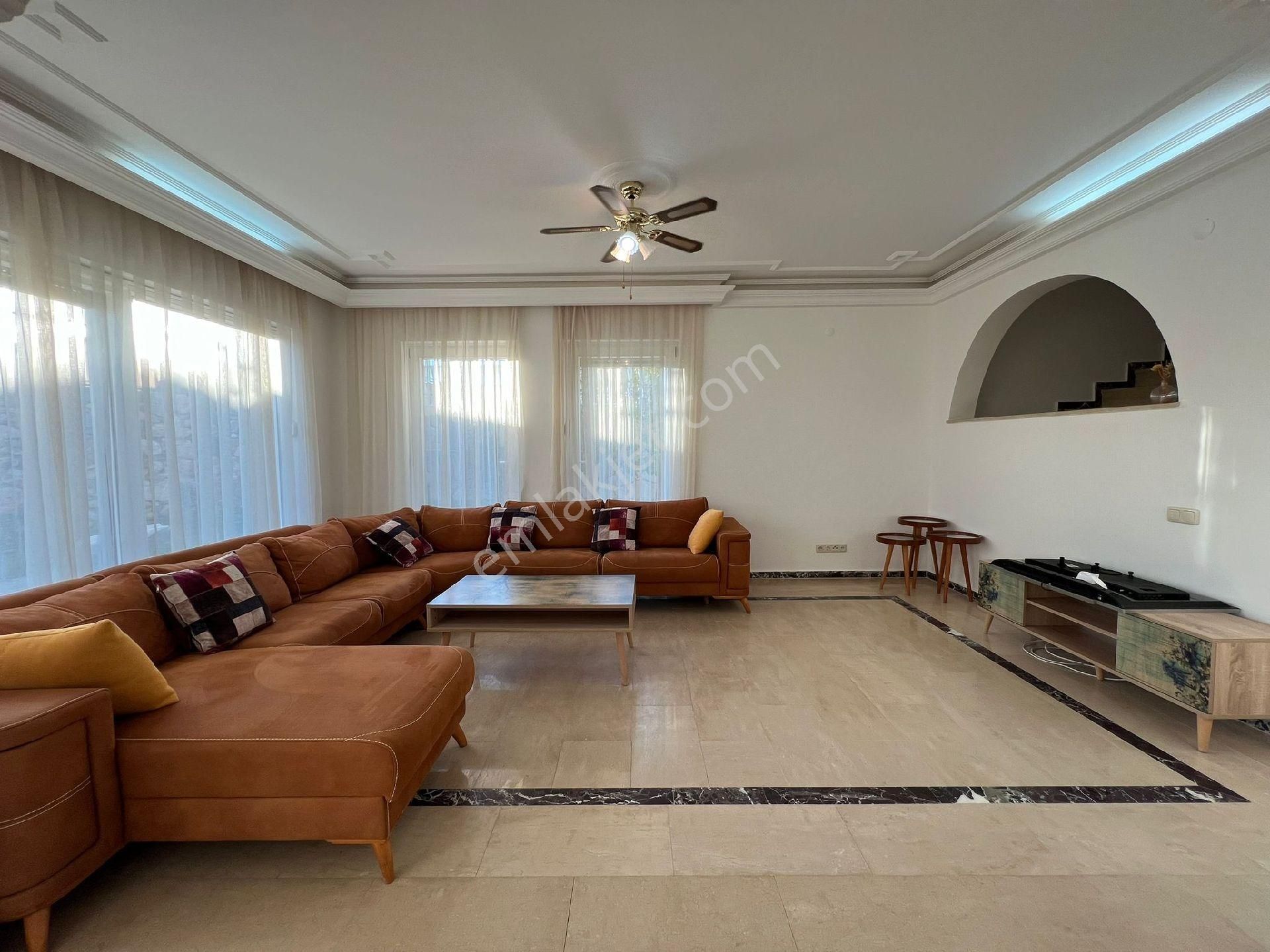 Konaklıda İkamete Uygun Müstakil Villa - Görsel 22