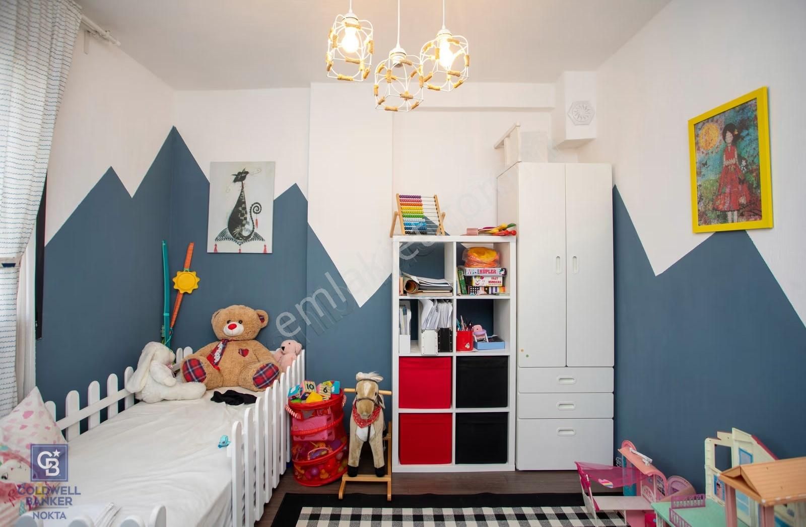 Foça Cumhuriyet Mah. Satılık 6+2 Müstakil Tripleks Villa - Görsel 21