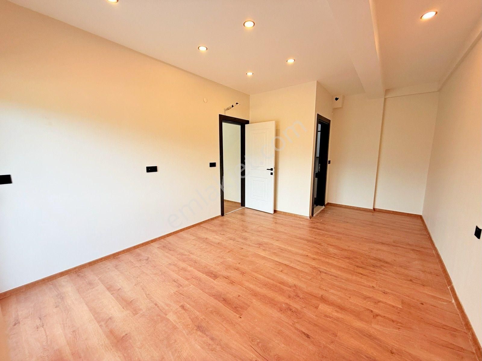 Kuşadası Satılık Davutlarda Havuzlu Sitede 3+1 Villa - Görsel 20