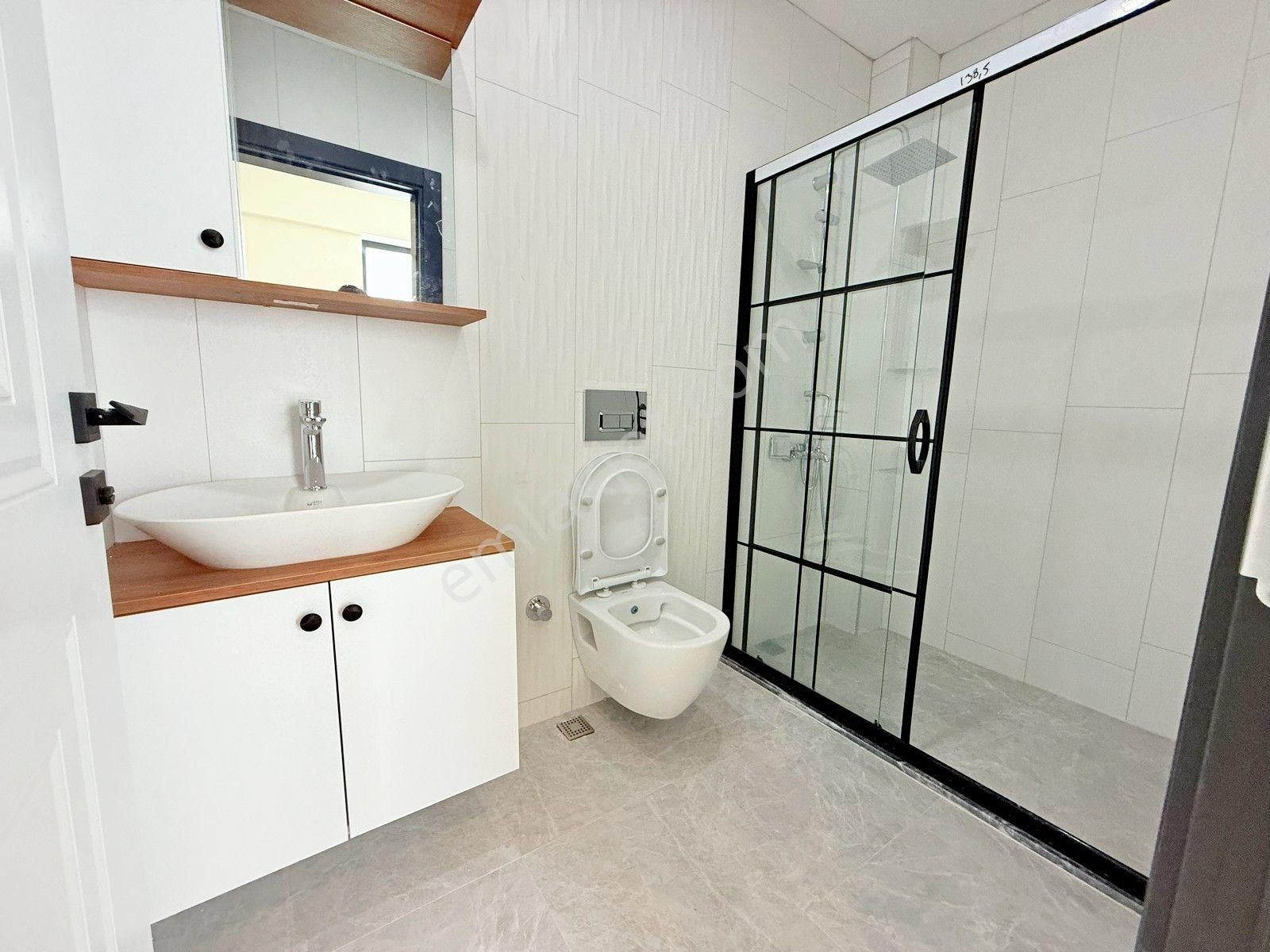 Kuşadası Satılık Davutlarda Havuzlu Sitede 3+1 Villa - Görsel 33