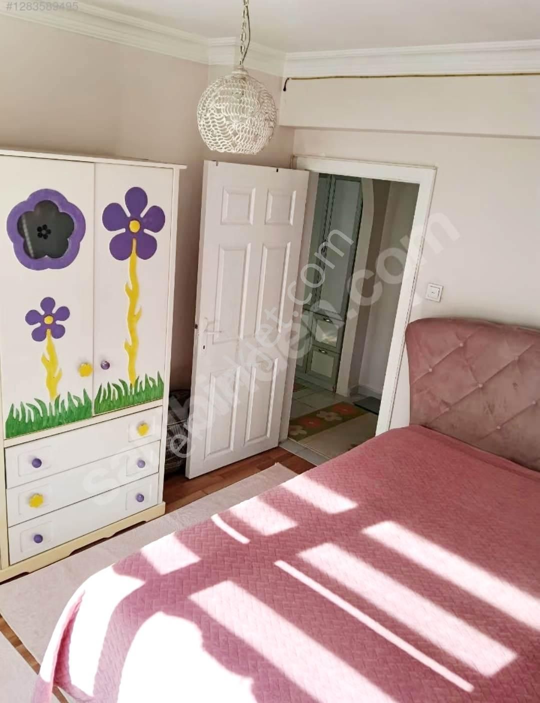 Uzman Emlak'dan Yunusemre Cadde'sinde Orta Katta Bağımsız Yapılı 3+1 Daire - Görsel 4