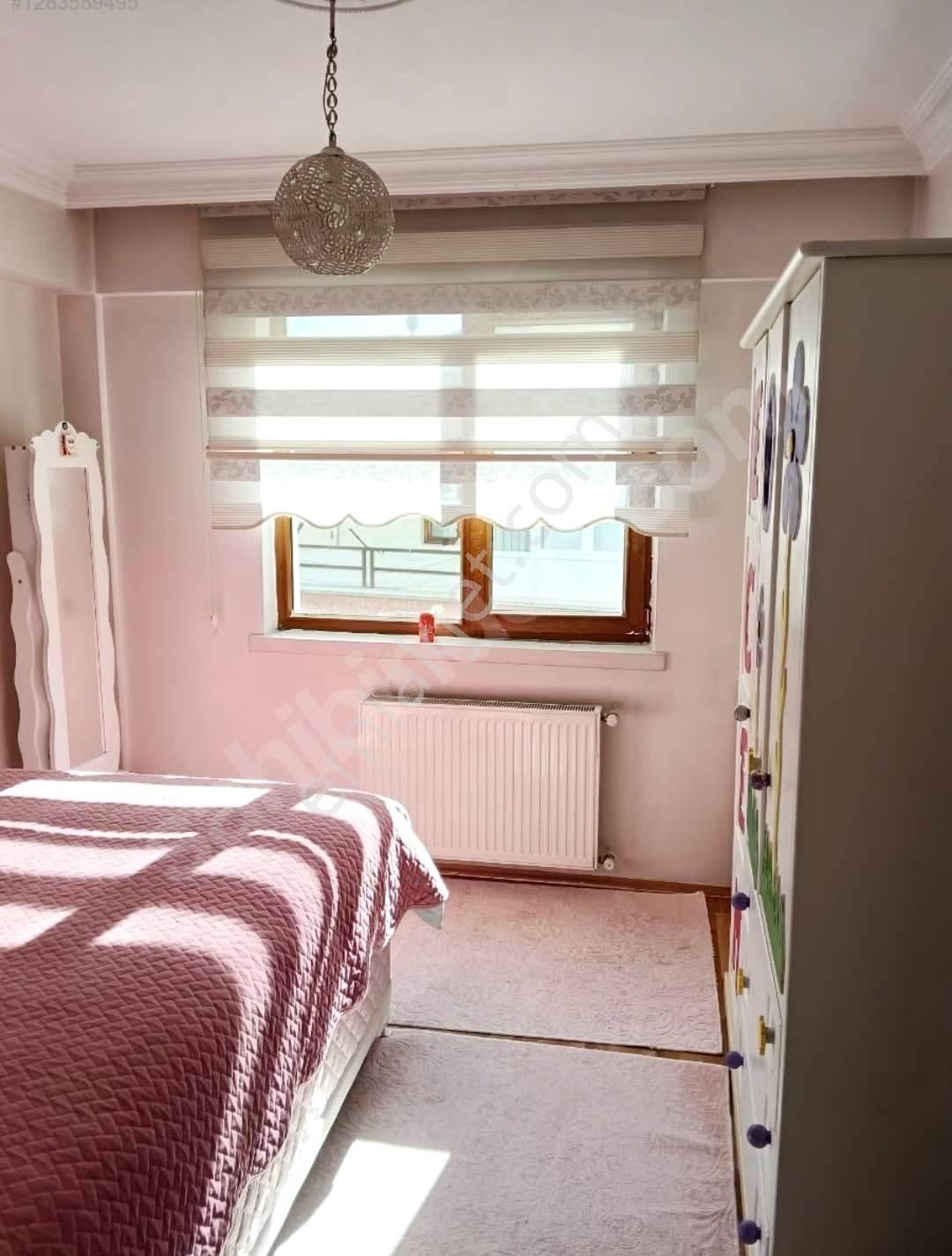 Uzman Emlak'dan Yunusemre Cadde'sinde Orta Katta Bağımsız Yapılı 3+1 Daire - Görsel 5