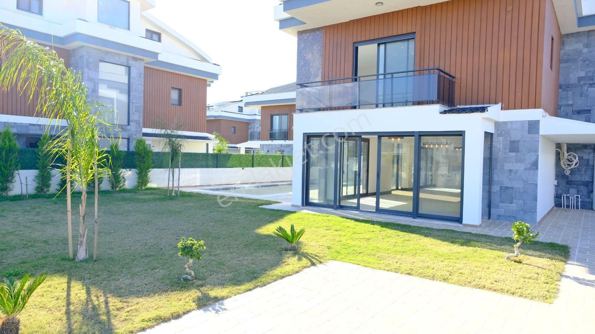 Galaksi Villaları - 280 M2 - 4+1 - Özel Havuzlu - Görsel 35
