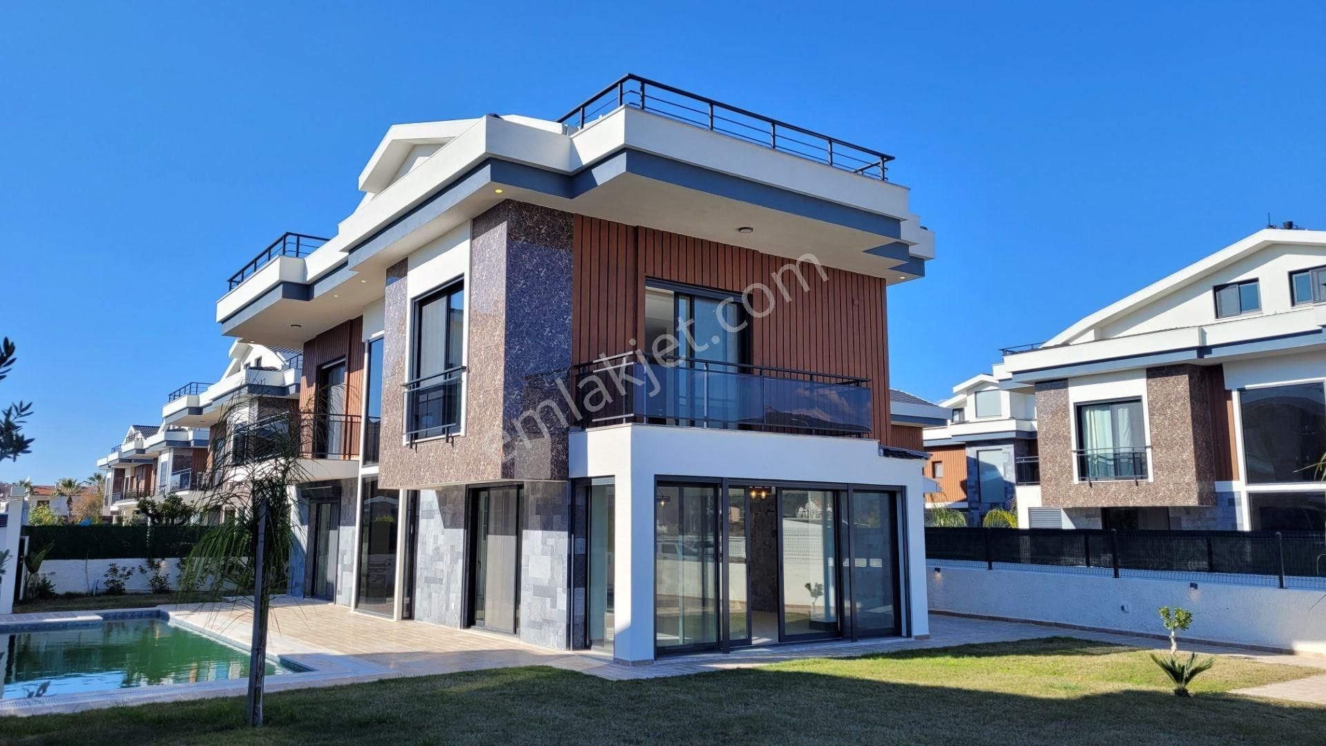 Galaksi Villaları - 280 M2 - 4+1 - Özel Havuzlu - Görsel 7