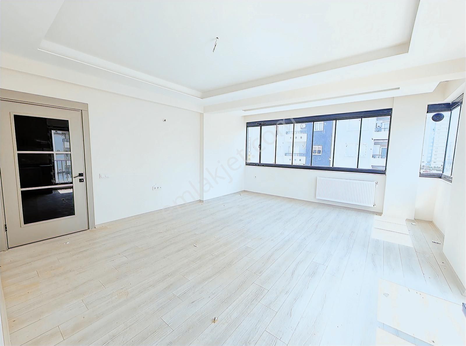 Kolezyum'dan Mezitli De Site İçi Havuzlu Krediye Uygun Sıfır 3+1 - Görsel 9