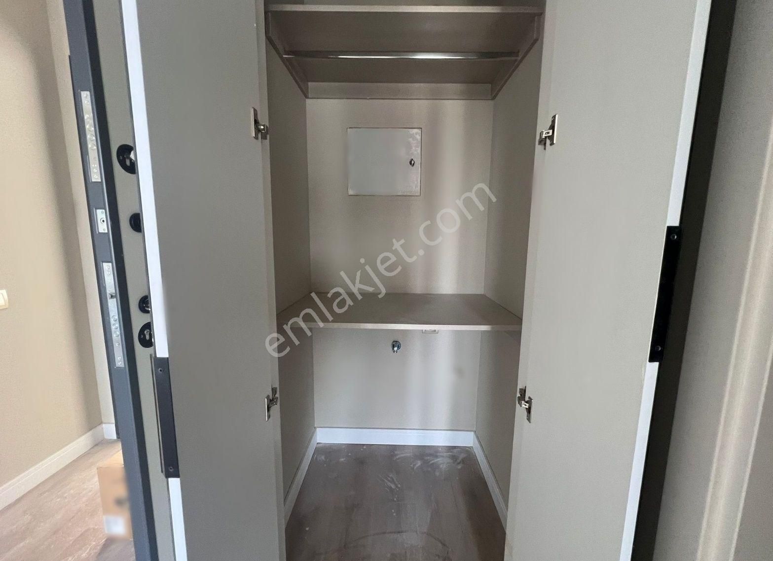 Cumhuriyet Mah. İst Yolu Metro Dibi Atk Sitesi 1+1 Satılık Daire - Görsel 7