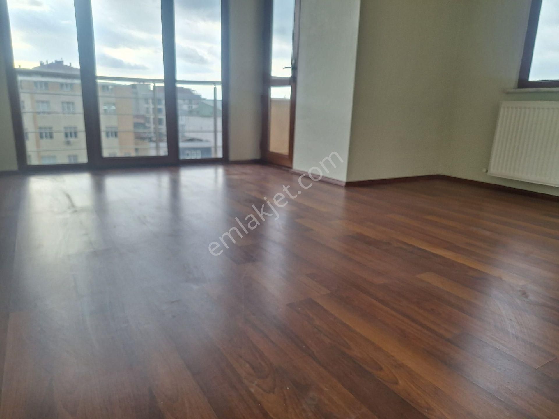 Güzelyalı Güven Emlaktan Merkezi Konum Acil Satılık 3+1 Daire - Görsel 15