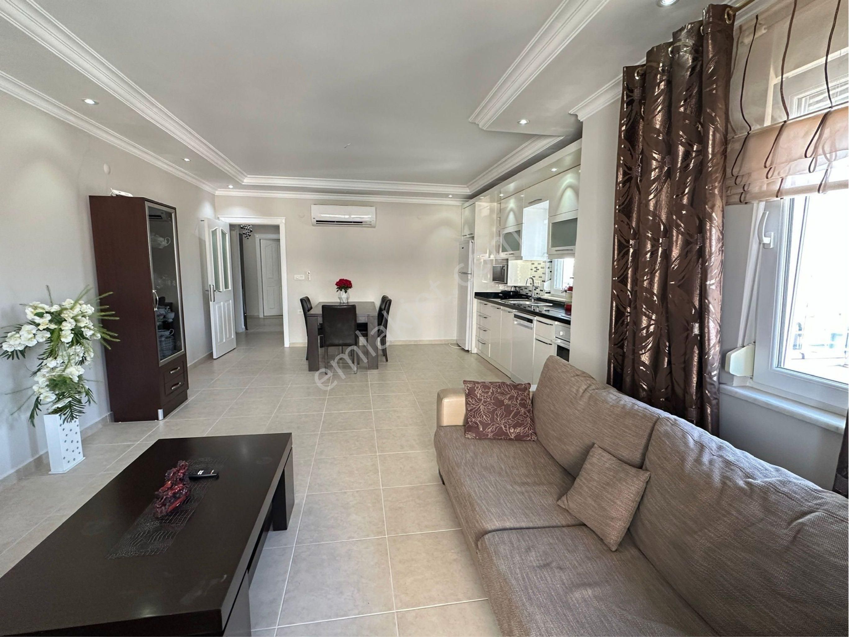 Alanya Tosmur Satılık 3 + 1 Eşyalı Daire - Görsel 3