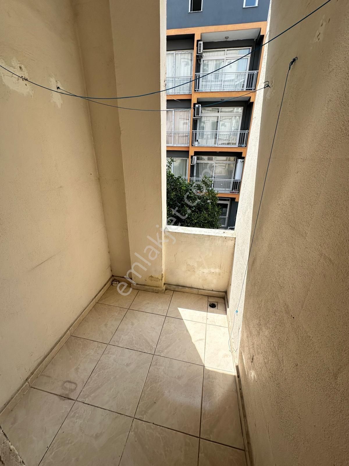 Baraj Yolu Da Kiralık Eşyalı Daire 1+0