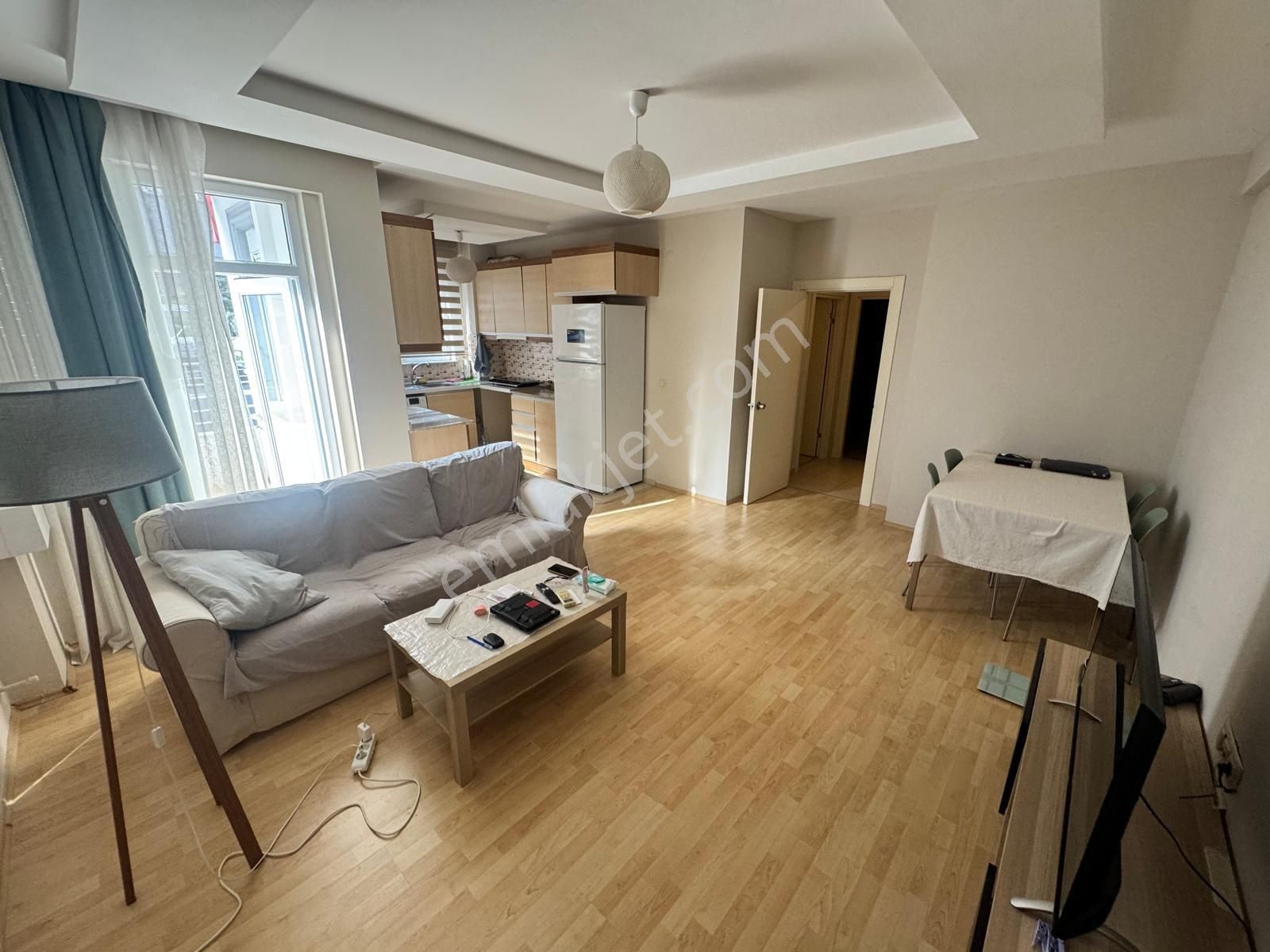 Güzeloba Merkezinde Site İçi Katta 2+1 - Görsel 5