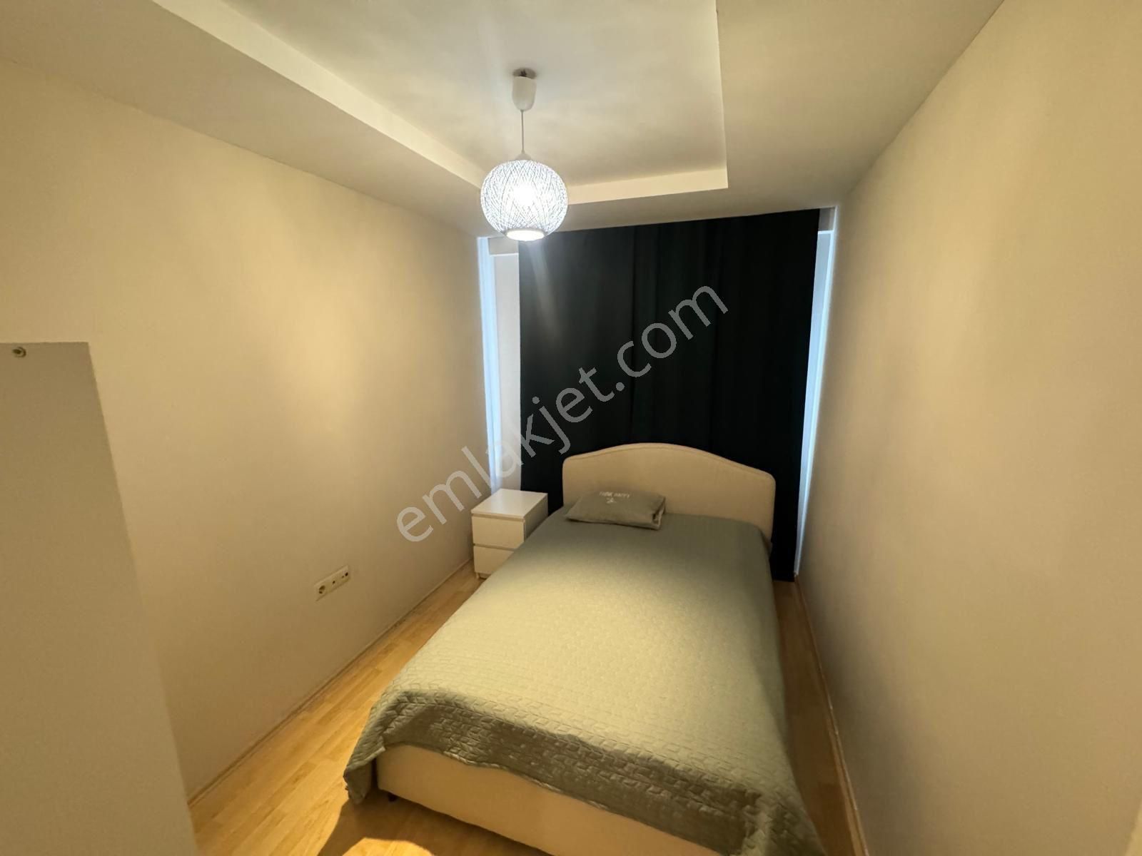 Güzeloba Merkezinde Site İçi Katta 2+1 - Görsel 16