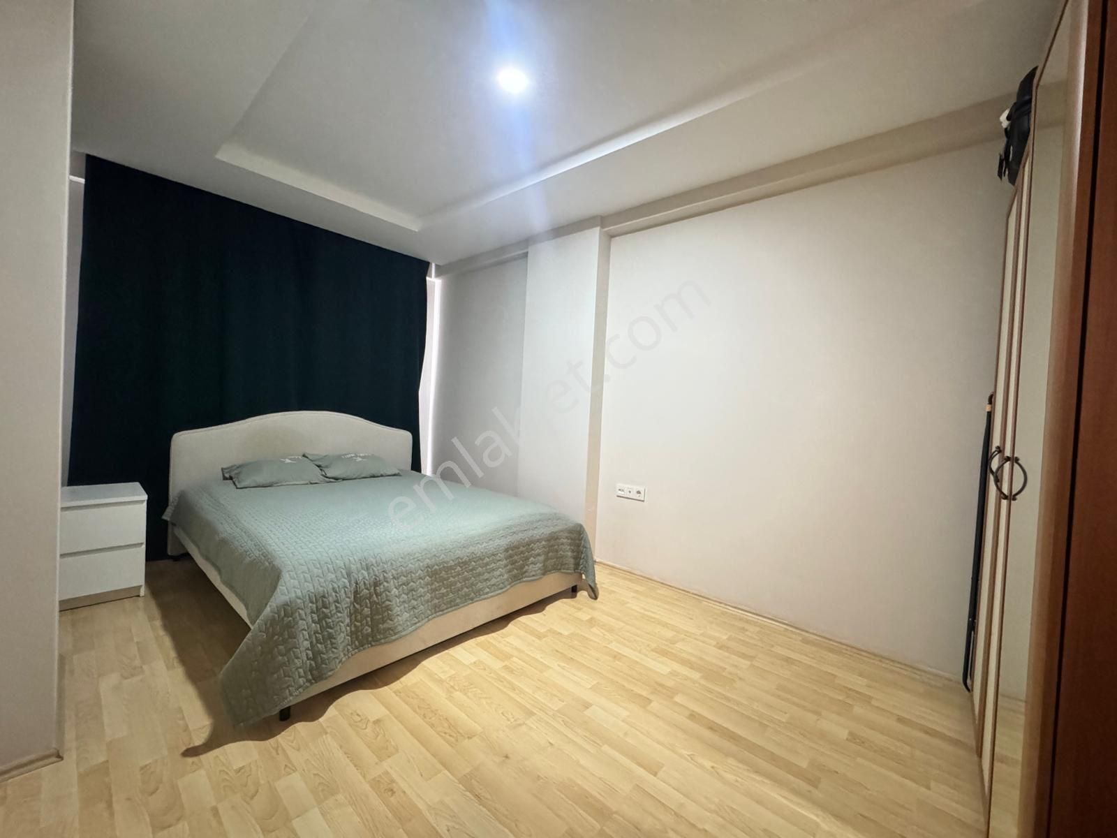 Güzeloba Merkezinde Site İçi Katta 2+1 - Görsel 12