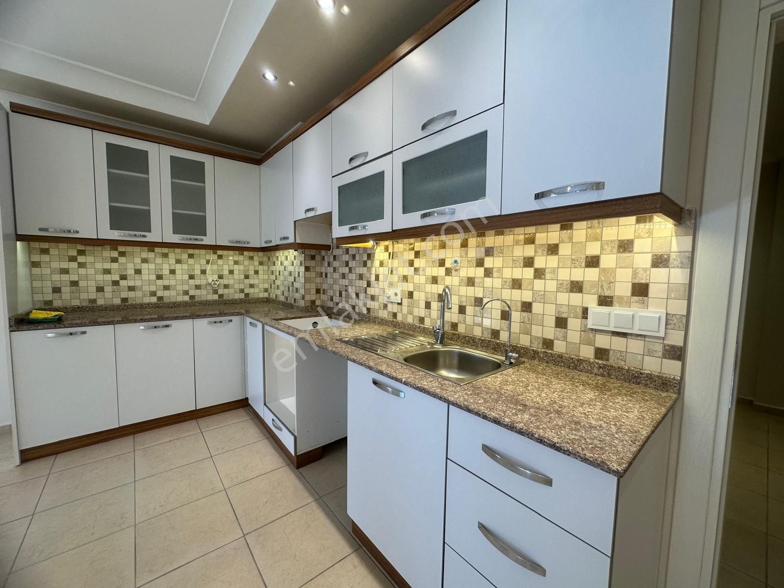 Alanya Tosmur Mah.denize 500 Mt.satılık 2+1 Daire - Görsel 4