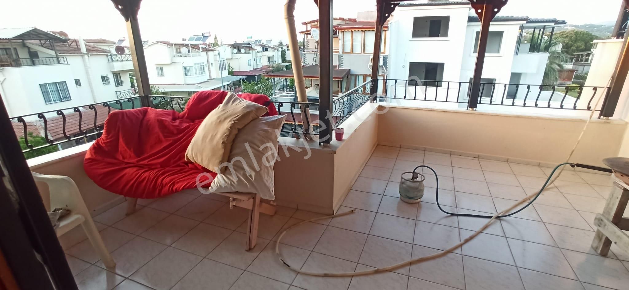 Kuşadası Davutlar Bölgesi Denize 700 Mt 5+1 Satılık Villa - Görsel 29