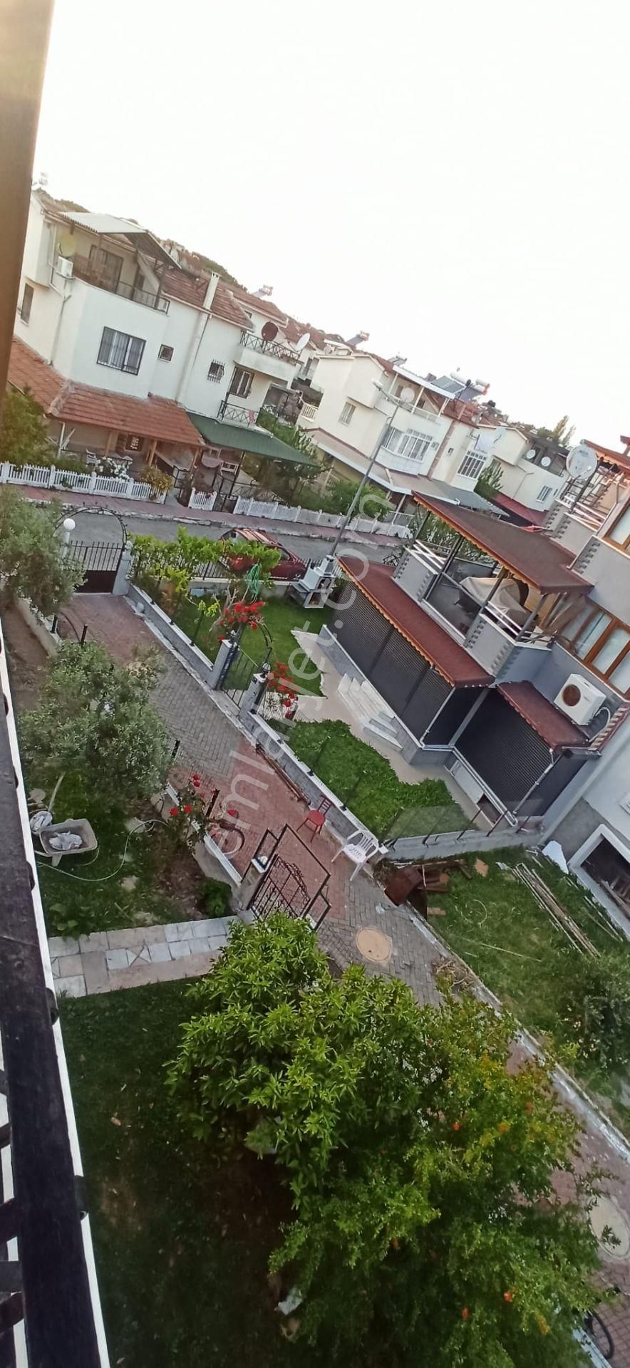 Kuşadası Davutlar Bölgesi Denize 700 Mt 5+1 Satılık Villa - Görsel 30