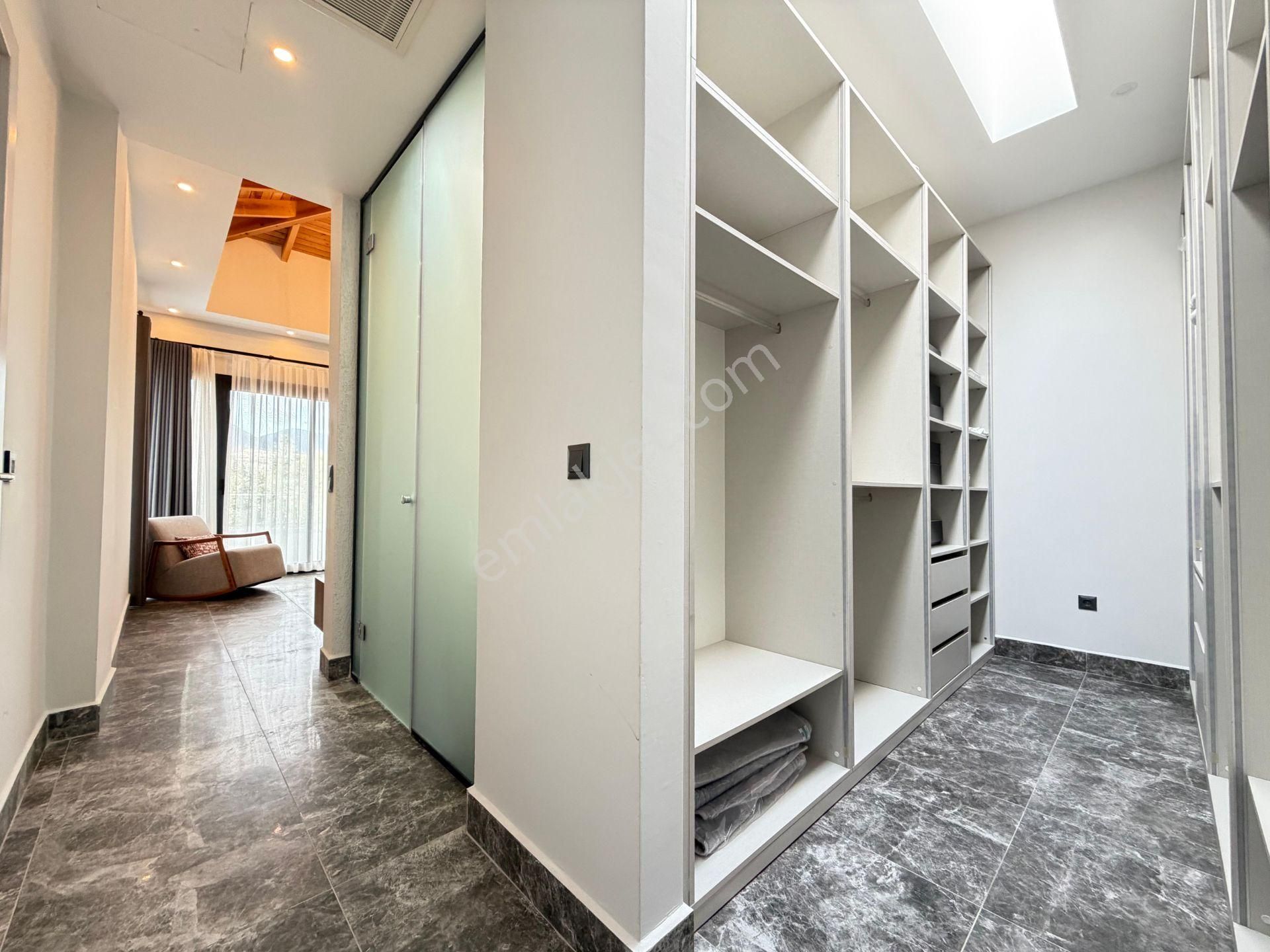 Bodrum 'da Satılık Bitez’in Kalbinde 5+2 Tam Müstakil Havuzlu Villa - Görsel 28