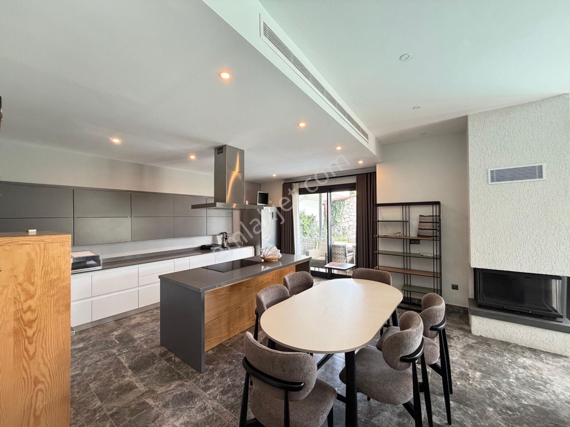 Bodrum 'da Satılık Bitez’in Kalbinde 5+2 Tam Müstakil Havuzlu Villa - Görsel 18