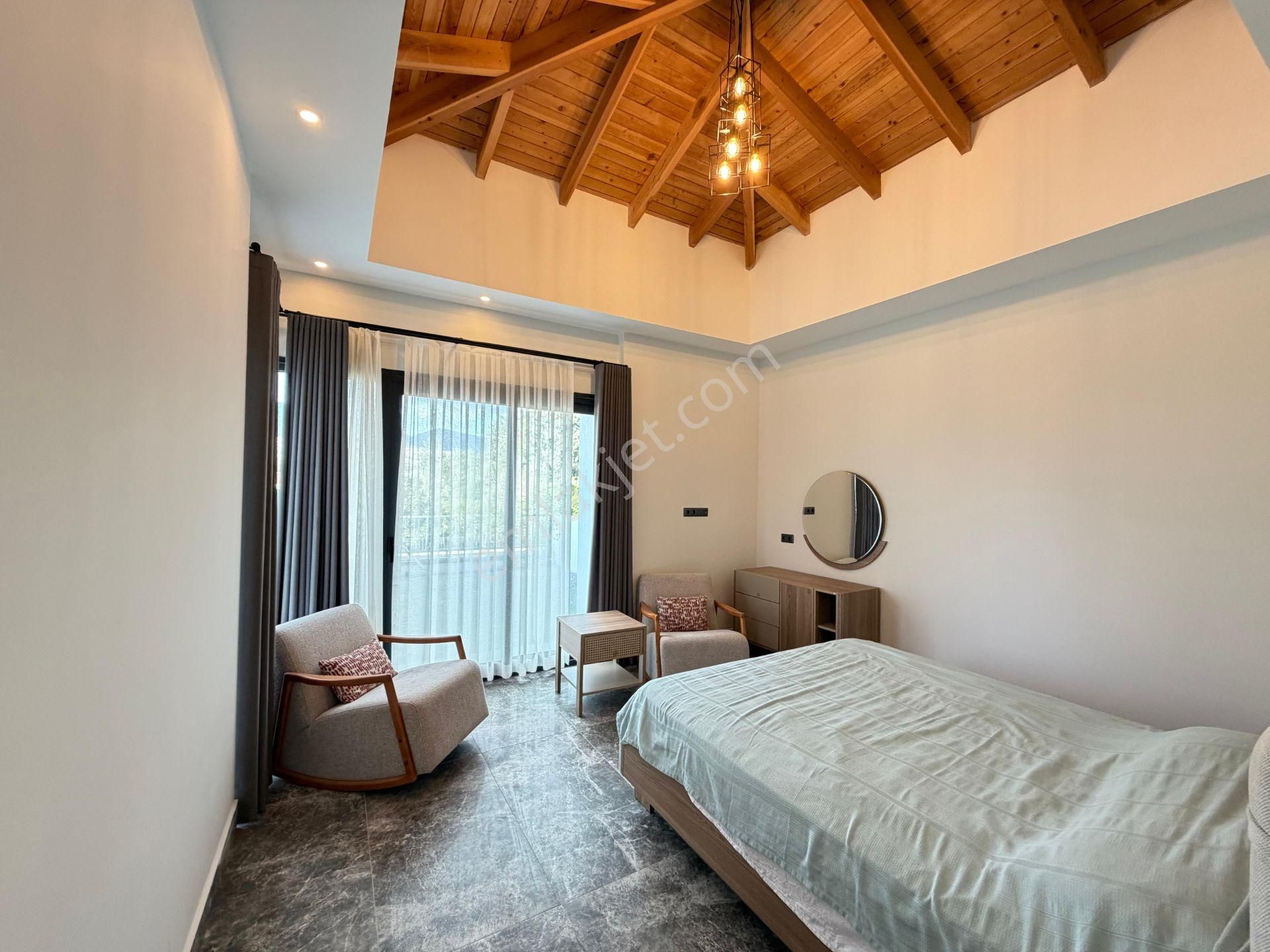 Bodrum 'da Satılık Bitez’in Kalbinde 5+2 Tam Müstakil Havuzlu Villa - Görsel 26