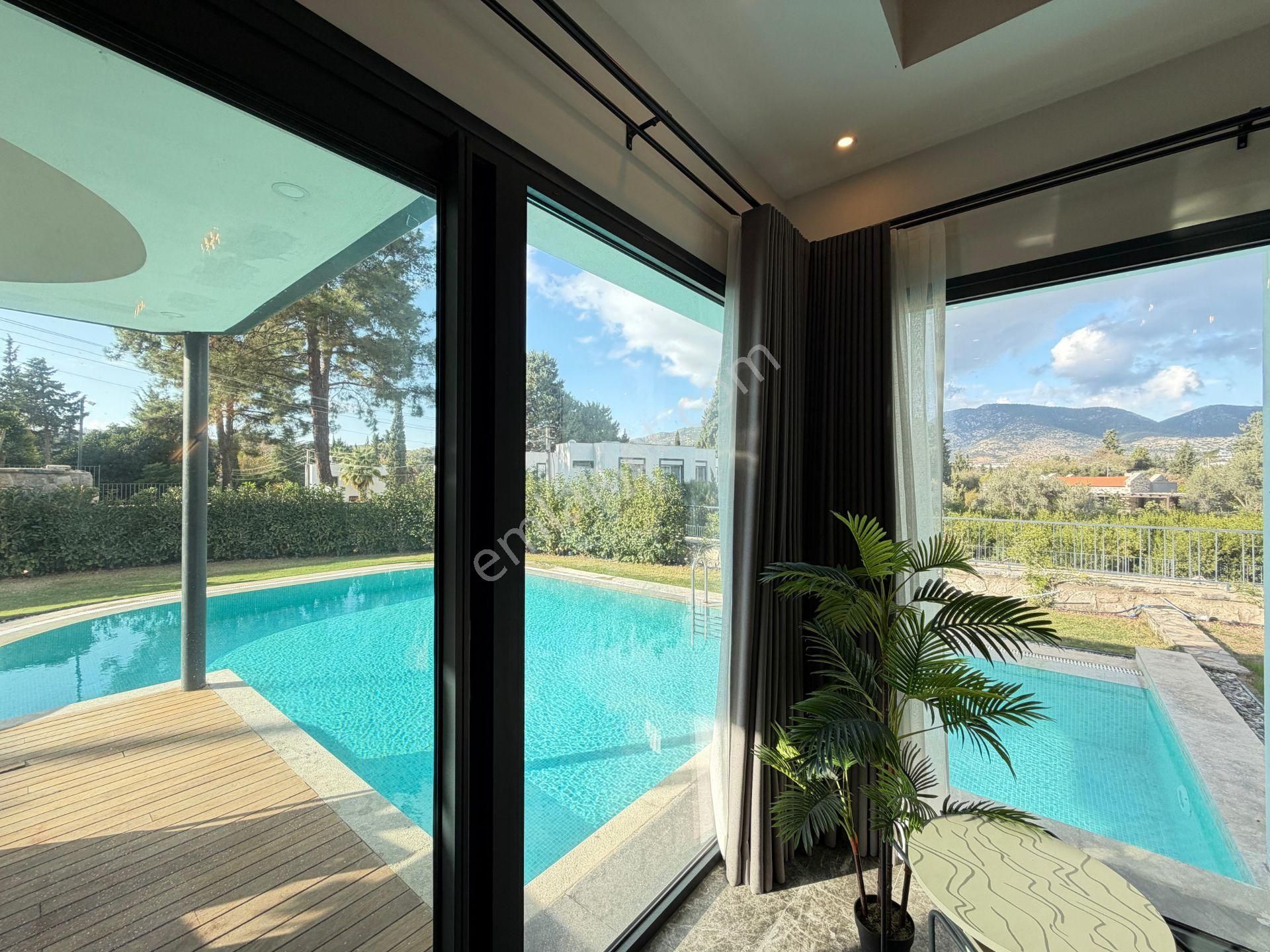 Bodrum 'da Satılık Bitez’in Kalbinde 5+2 Tam Müstakil Havuzlu Villa - Görsel 11