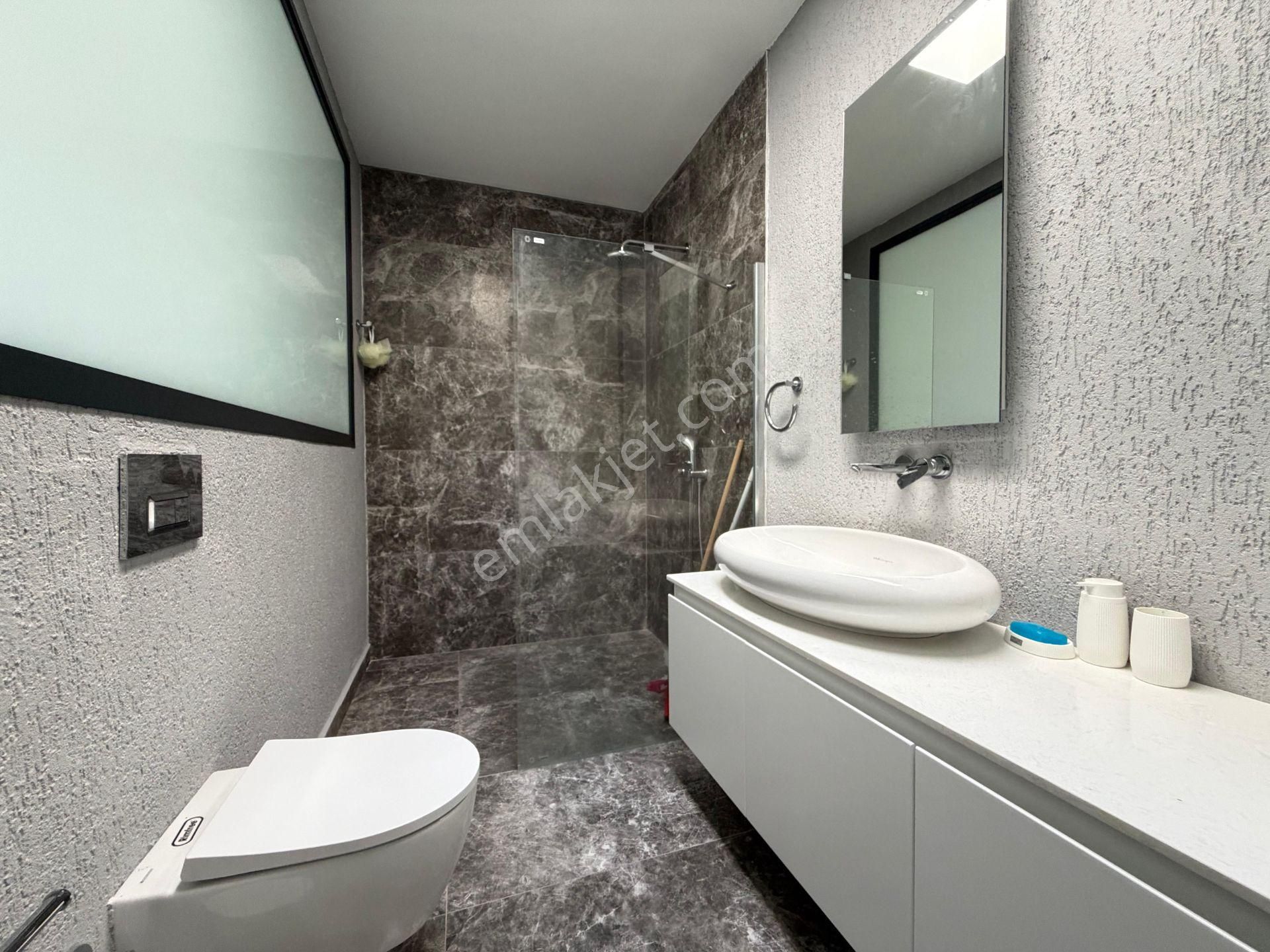 Bodrum 'da Satılık Bitez’in Kalbinde 5+2 Tam Müstakil Havuzlu Villa - Görsel 30