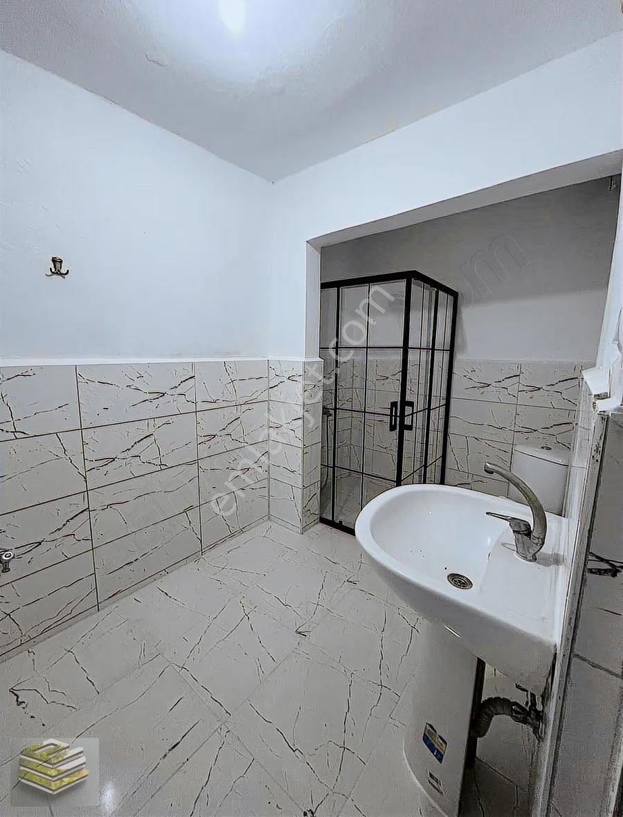 Ekipten Adalet Mahallesinde Satılık Doğalgazlı Yatırımlık Daire - Görsel 24