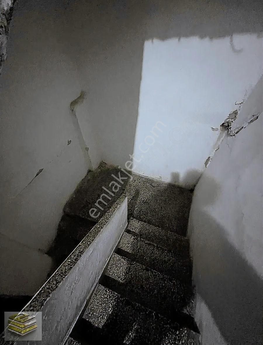 Ekipten Adalet Mahallesinde Satılık Doğalgazlı Yatırımlık Daire - Görsel 13