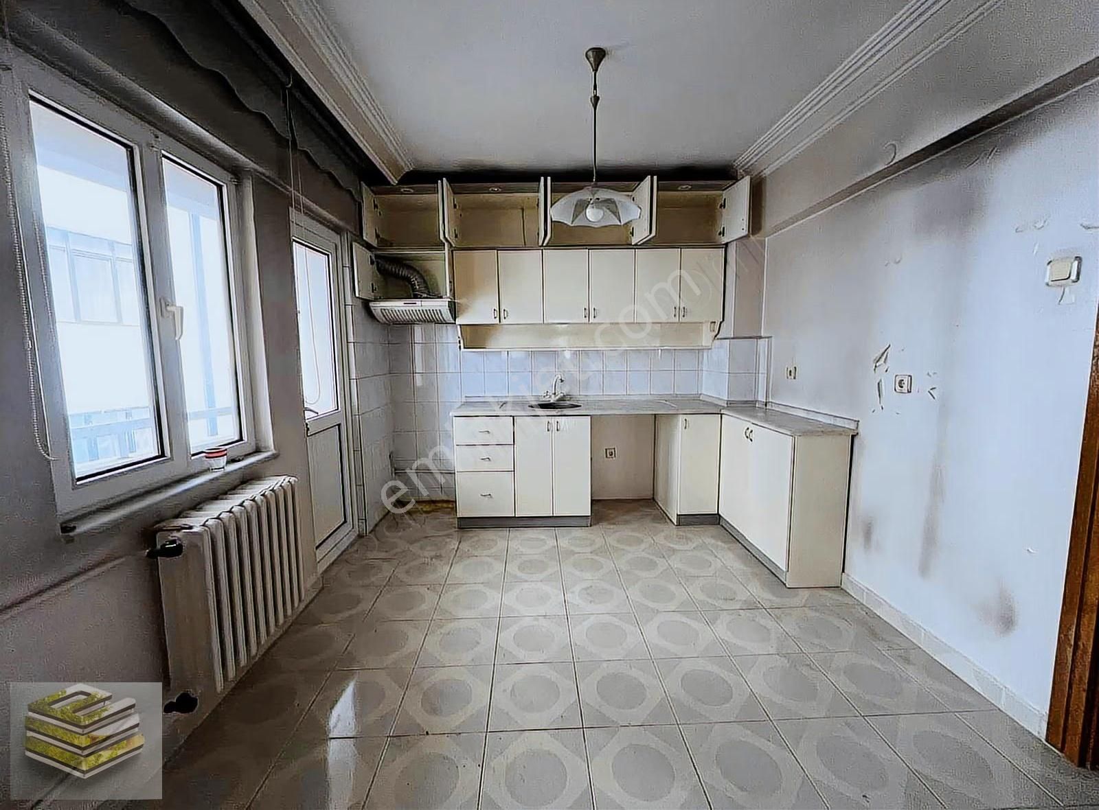 Ekipten Fırsat 160 M2 Daire Meydan Bulvarına Cephe Asansörlü - Görsel 17