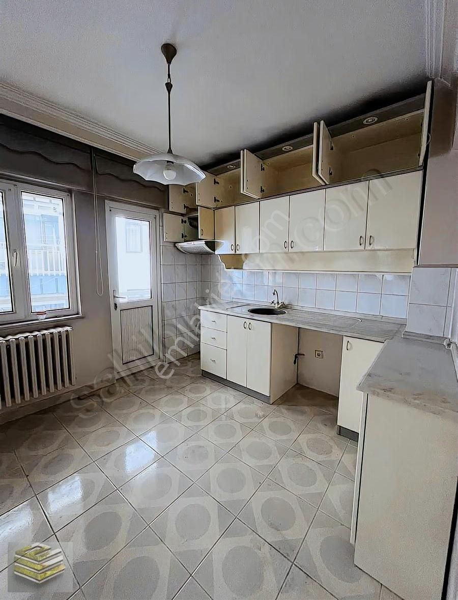 Ekipten Fırsat 160 M2 Daire Meydan Bulvarına Cephe Asansörlü - Görsel 23