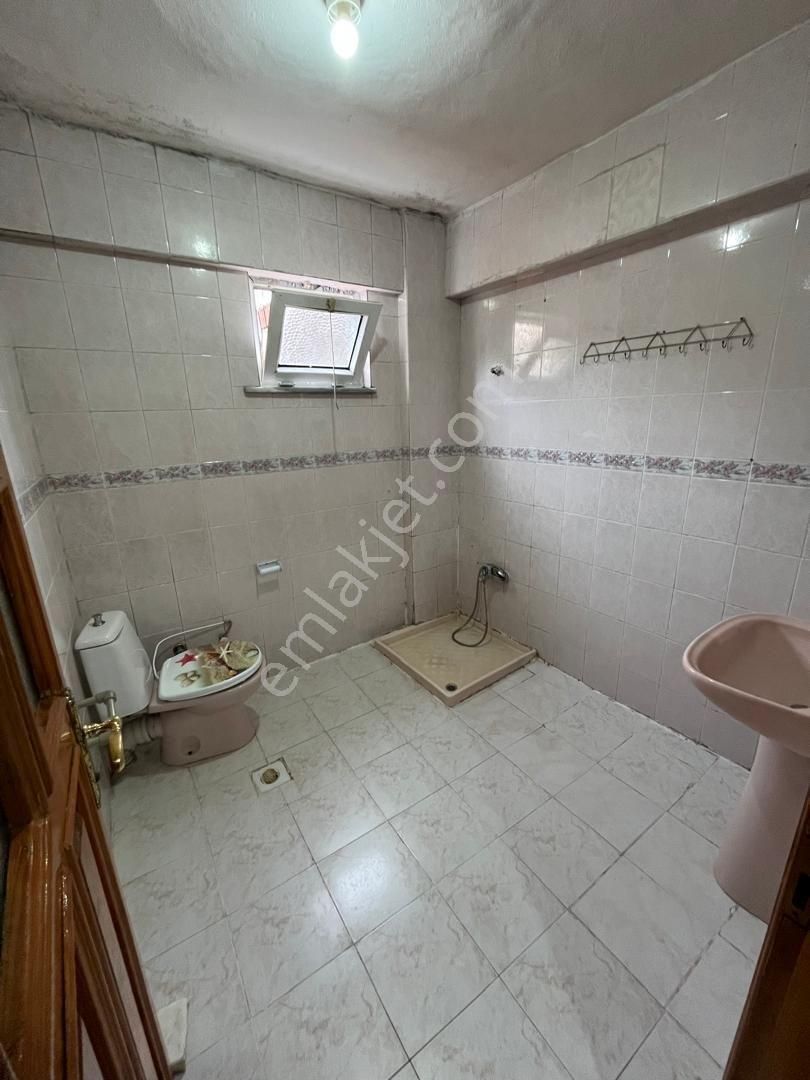 Ümraniye Ihlamurkuyu Mahallesi Metro Yürüme Mesafesi Yabancı Ya Uygun Kiralık Daire Ev - Görsel 5
