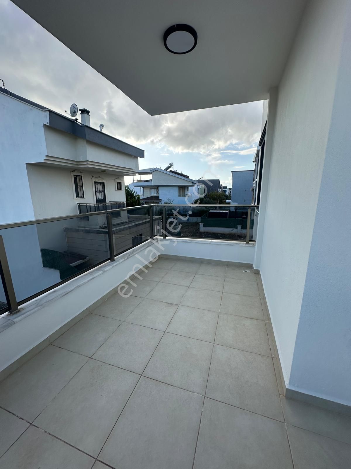 Didim Yeşilkent Te 5+1 Ayrı Mutfak Villa - Görsel 14