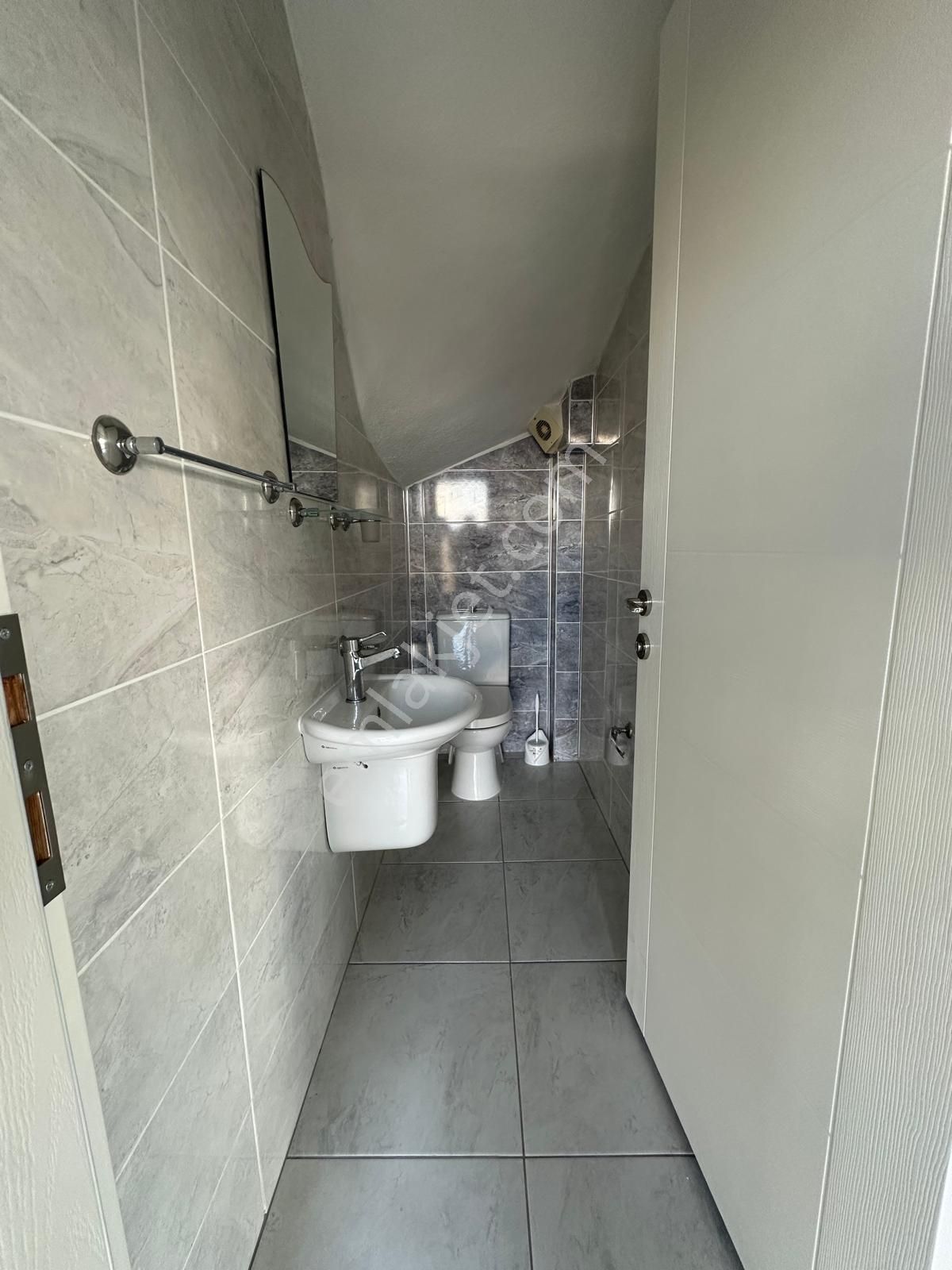 Didim Yeşilkent Te 5+1 Ayrı Mutfak Villa - Görsel 35