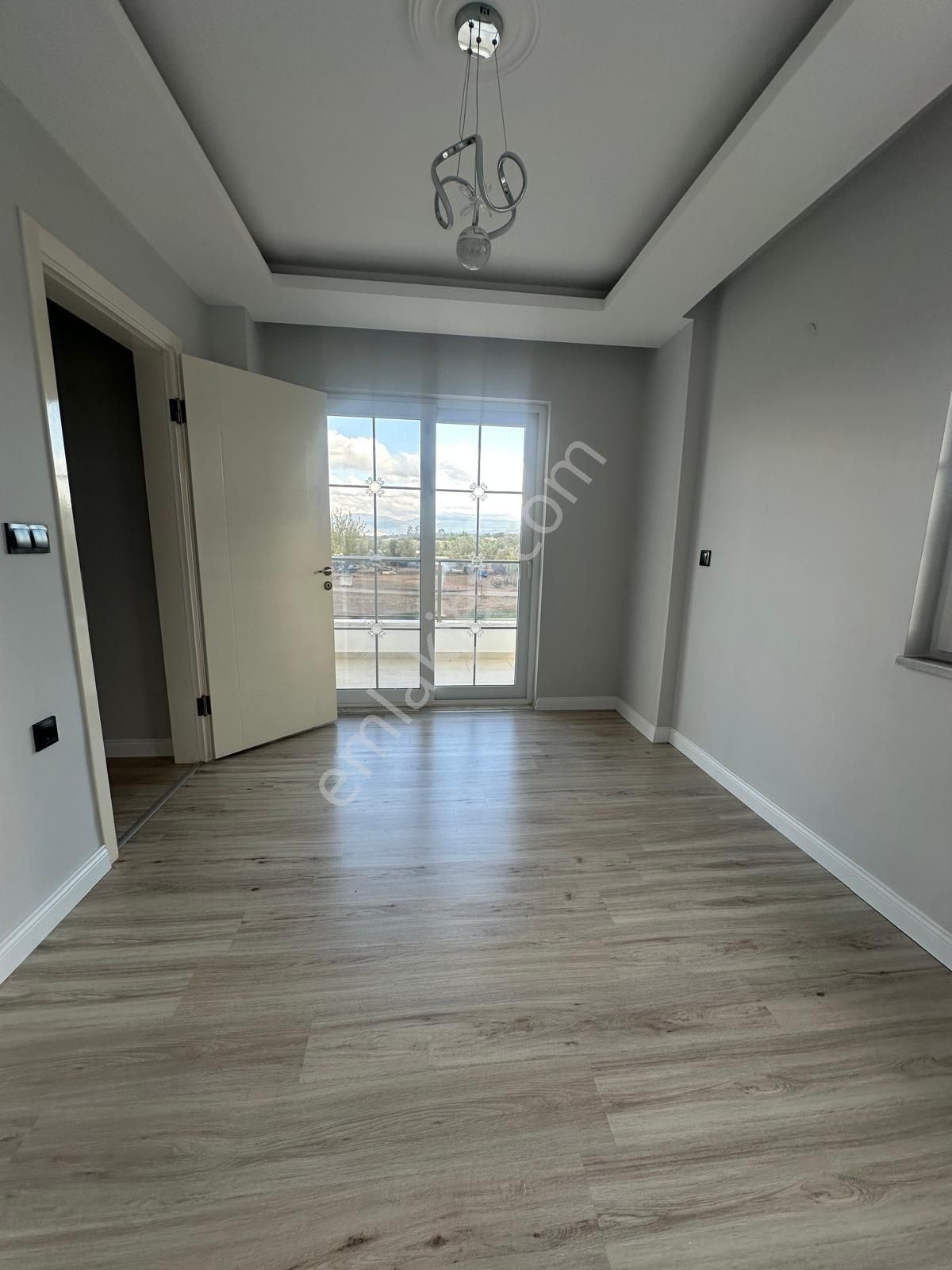 Didim Yeşilkent Te 5+1 Ayrı Mutfak Villa - Görsel 16