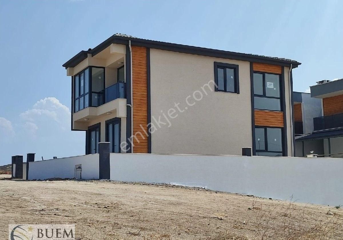 Avşa Adası Mavi Koyda 3+1 Müdtakil Viila Denize 150metre - Görsel 9