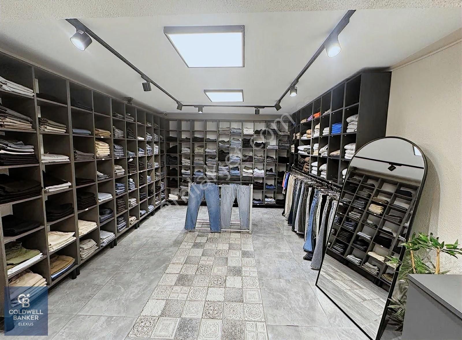 Cb Elexus | Gölcük Merkez'de Marjinal Devren Giyim Mağazası - Görsel 11