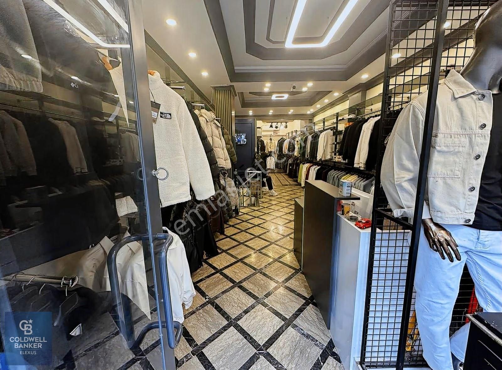 Cb Elexus | Gölcük Merkez'de Marjinal Devren Giyim Mağazası - Görsel 18