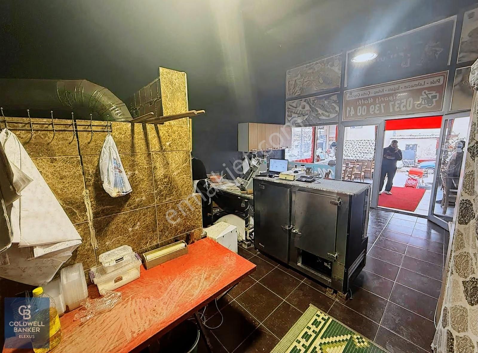 Cb Elexus | Sanayi'de Devren Kiralık Lahmacun & Pide Salonu - Görsel 3