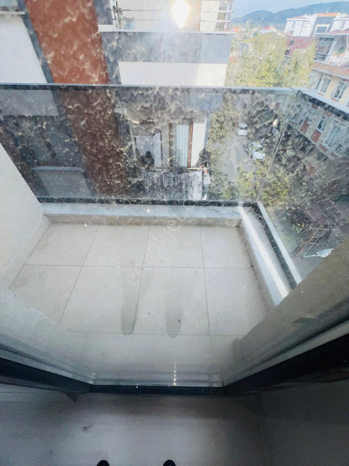 İstanbul Sancaktepe Yunusemre Mah Satılık 3+1 Ara Kat 130 M2 Daire - Görsel 18