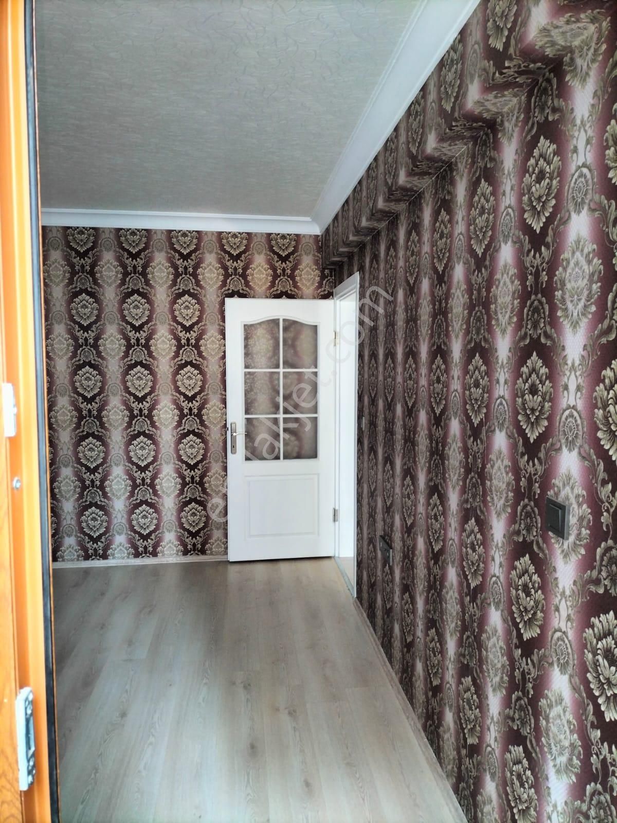 Gürsuda Geniş Güzel Lokasyonda Satılık Daire - Görsel 17