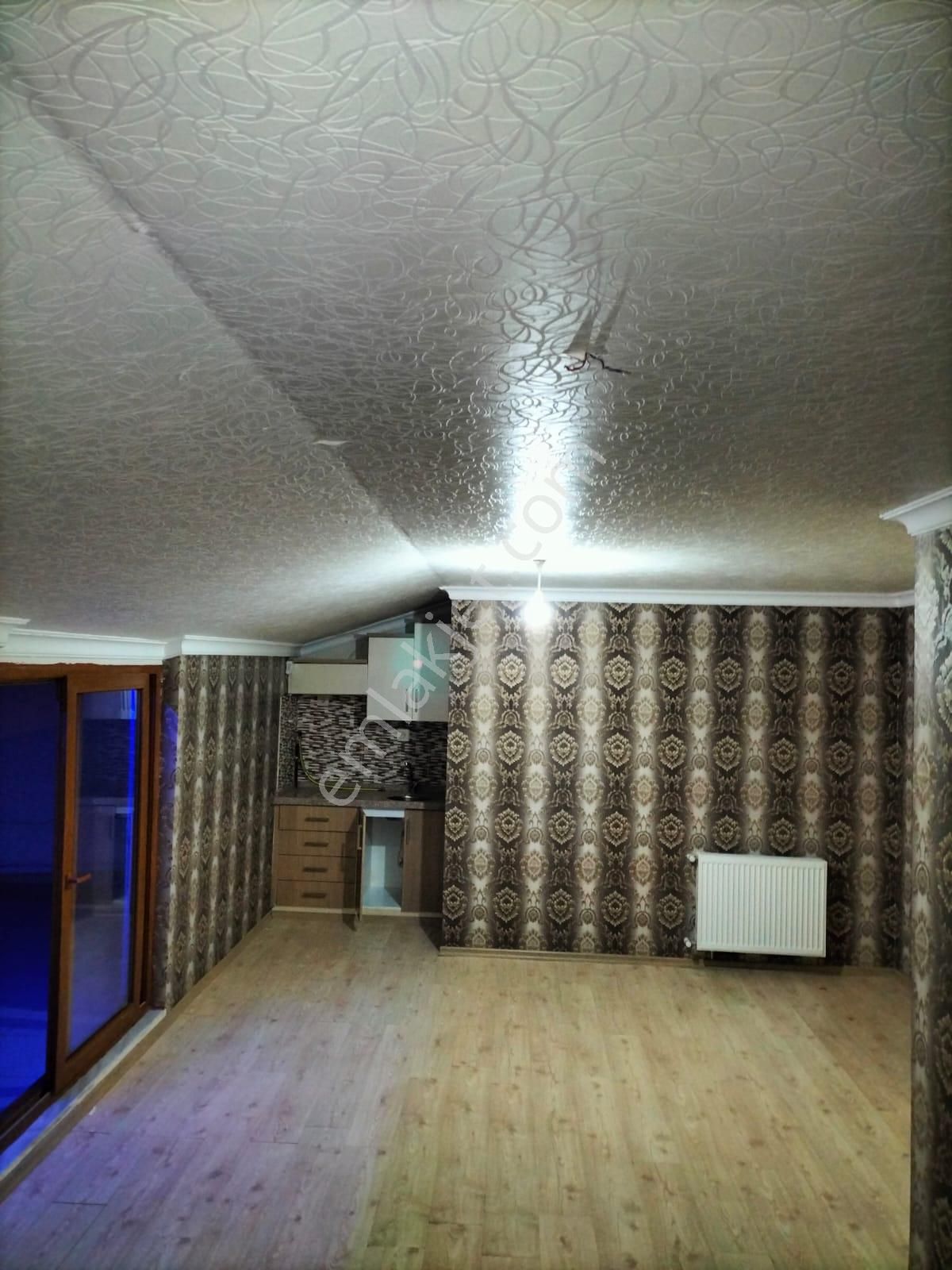 Gürsuda Geniş Güzel Lokasyonda Satılık Daire - Görsel 7