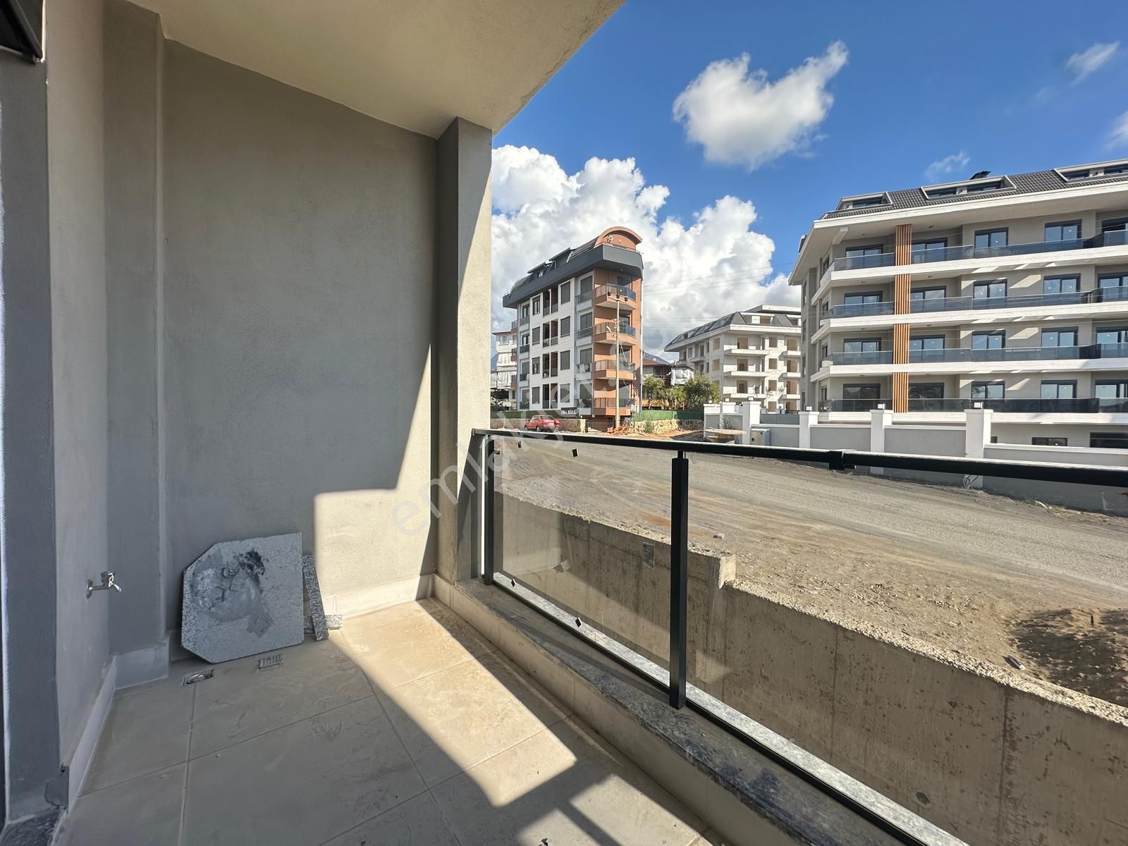 Alanya Oba'da Satılık Sıfır 1+1 Amerikan Mutfak Geniş Daire - Görsel 21