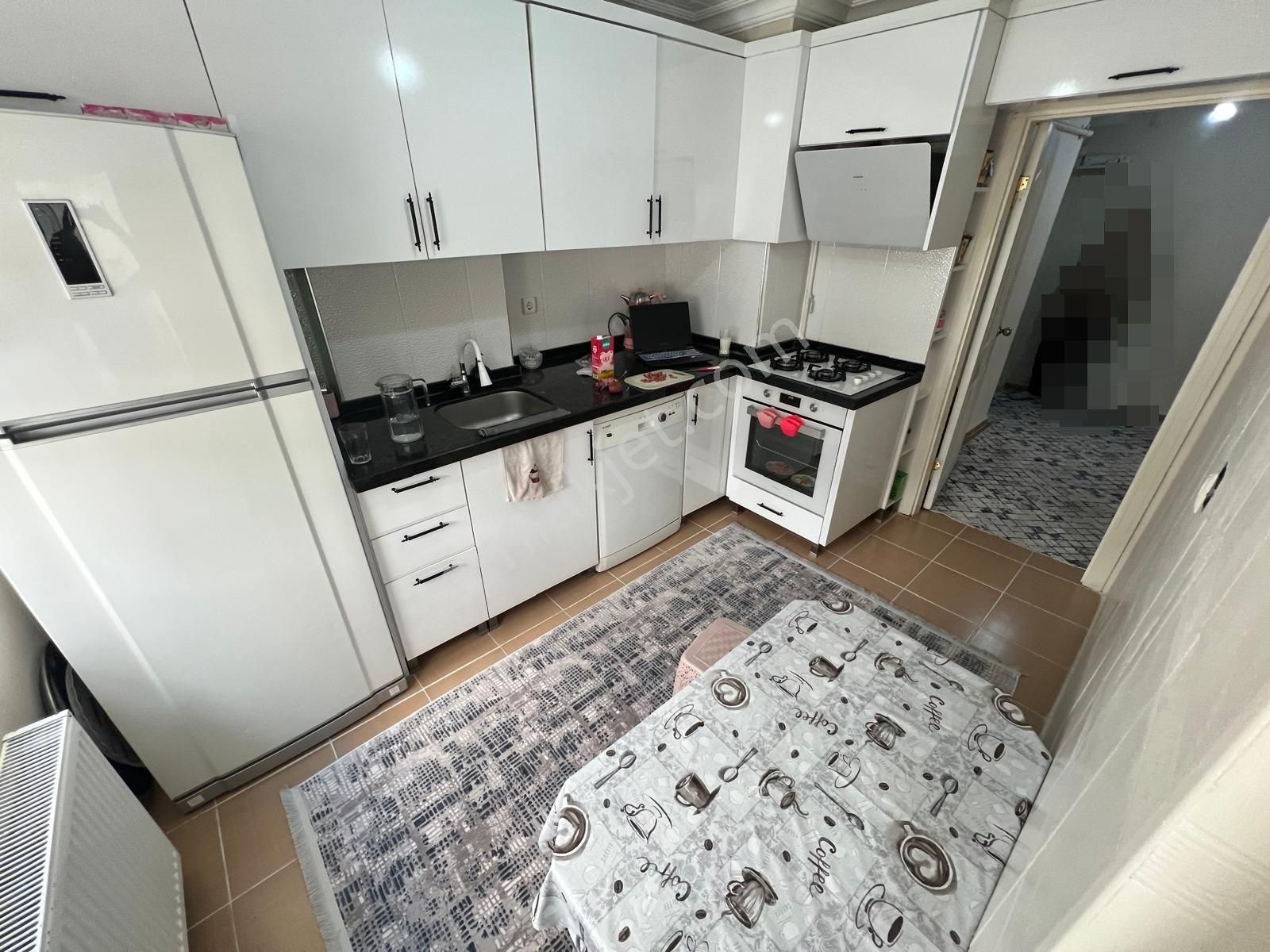 Yayla Mahallesi'nde 3 Balkonlu Asansörlü 3+1 Daire! - Görsel 3