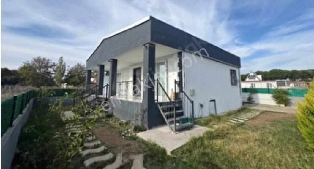 Adenus Gayrimenkul - Seferihisar Atatürk Mahallesinde 3+1 Satılık Bahçeli Ev - Görsel 7