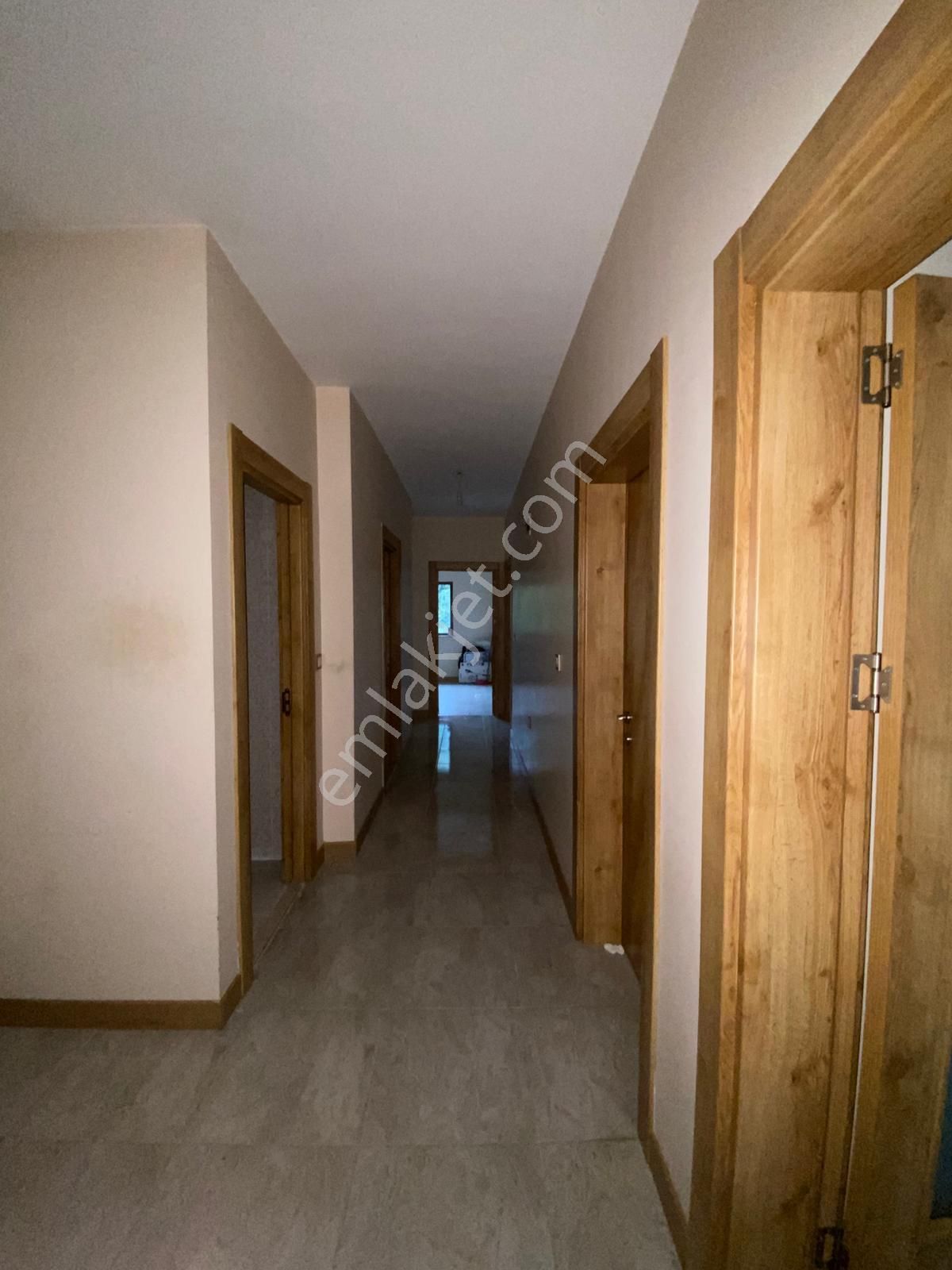 Trabzon Yomra'da Satılık 3+1 Daire - Görsel 32