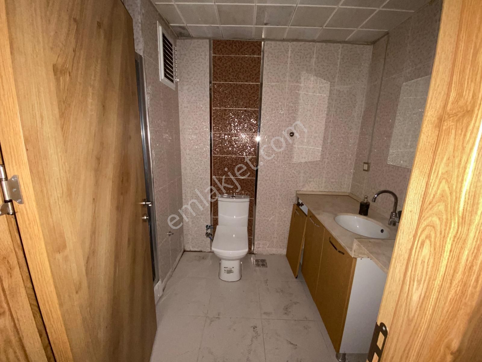 Trabzon Yomra'da Satılık 3+1 Daire - Görsel 13