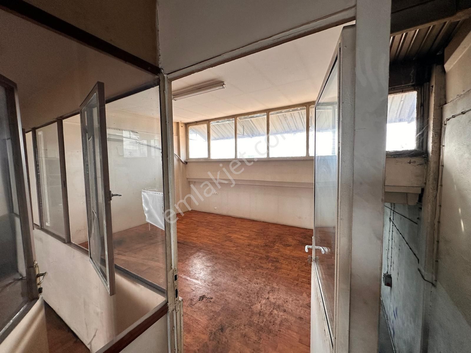 My Ekipdenküçüksanayide Kiralık Dükkan Temizkiracılara İndirim Yapılacaktır - Görsel 16