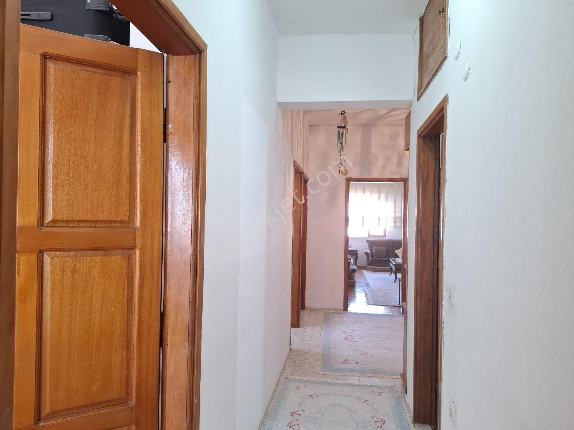 100. Yıl Bulv. Üzerinde Satılık 3+1 Daire - Görsel 14