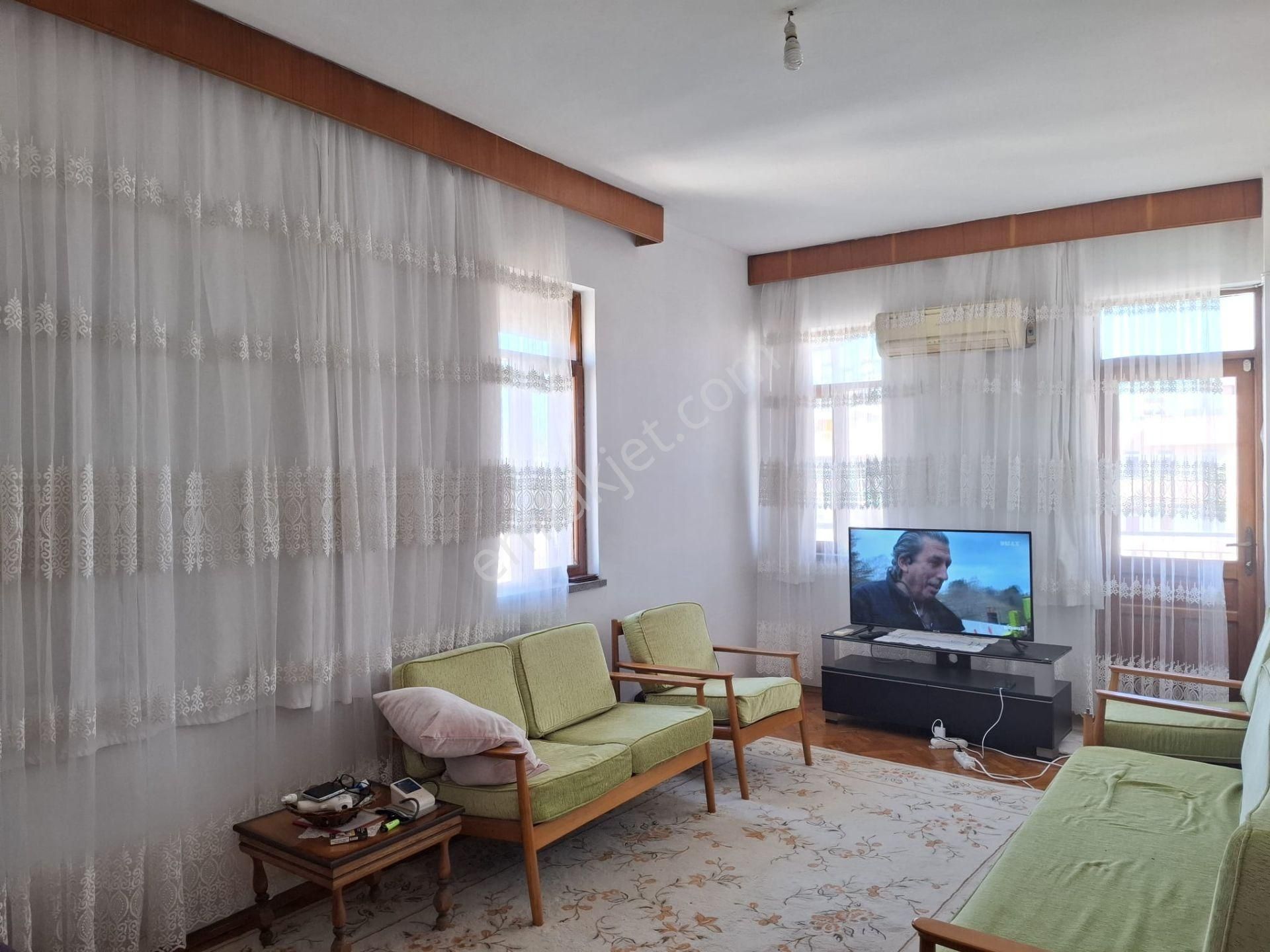 100. Yıl Bulv. Üzerinde Satılık 3+1 Daire - Görsel 8