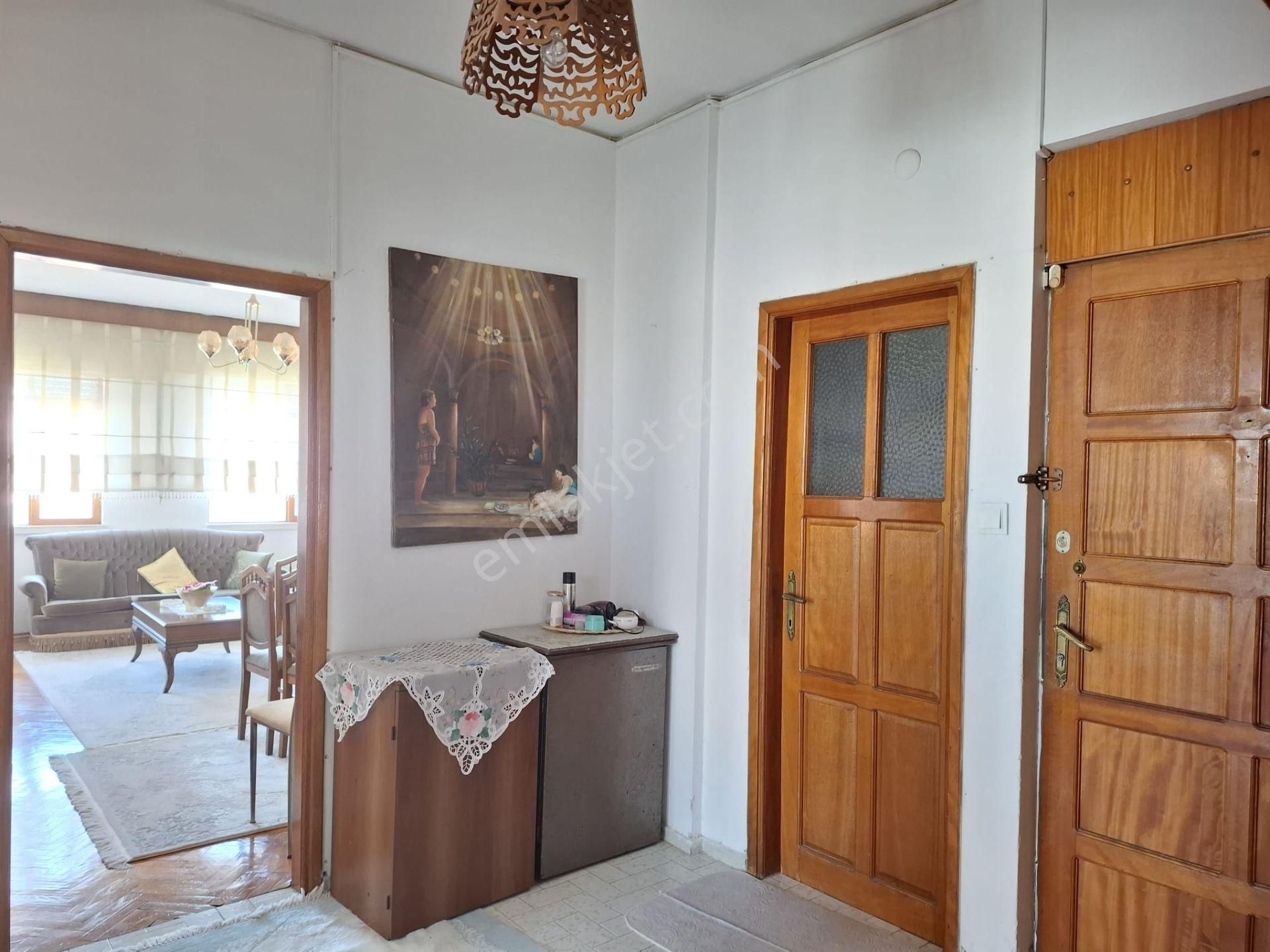 100. Yıl Bulv. Üzerinde Satılık 3+1 Daire - Görsel 25