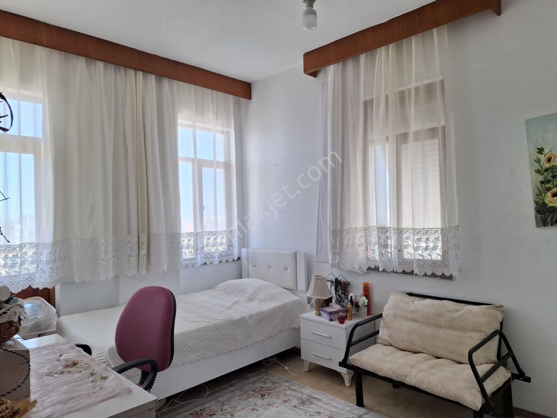 100. Yıl Bulv. Üzerinde Satılık 3+1 Daire - Görsel 17