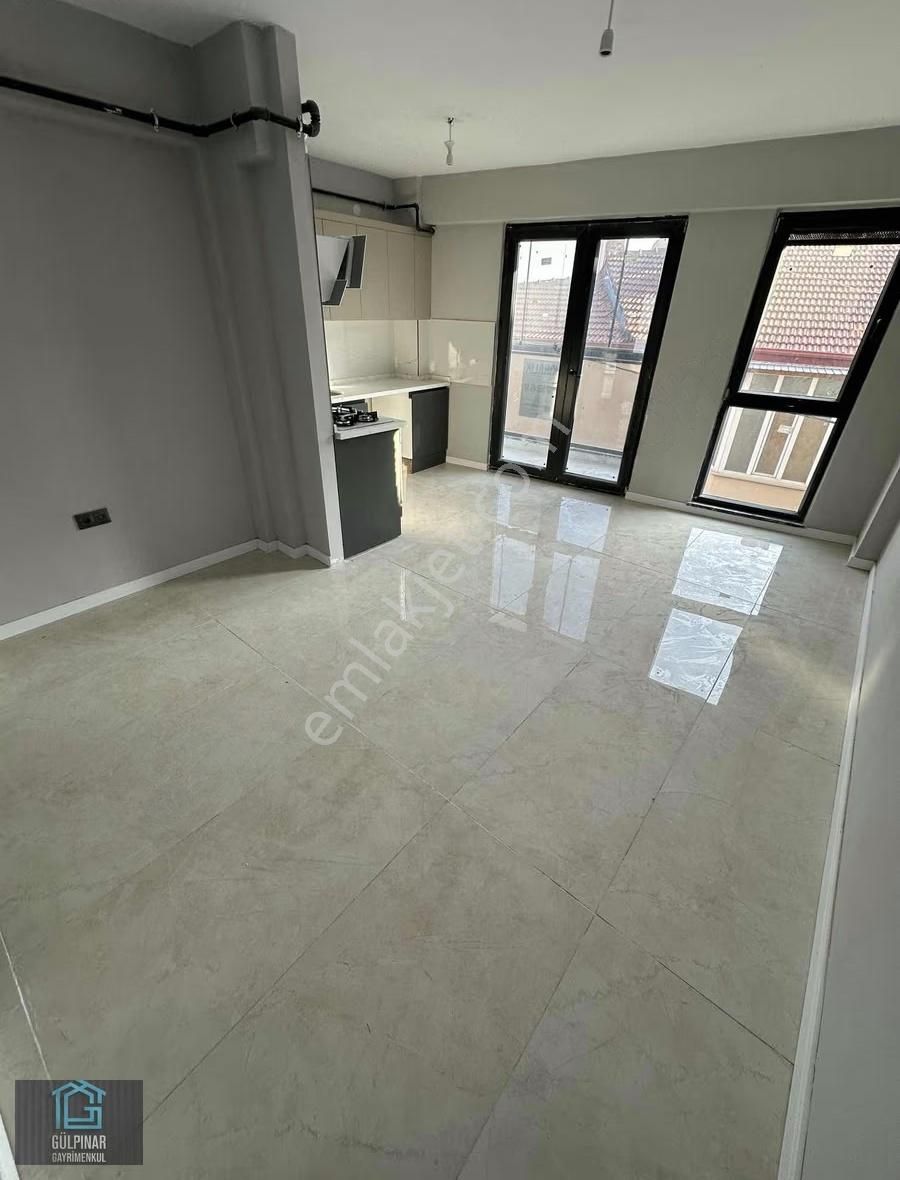 Gülpınardan Çamlıcada Kiralık Geniş 1+1 - Görsel 3